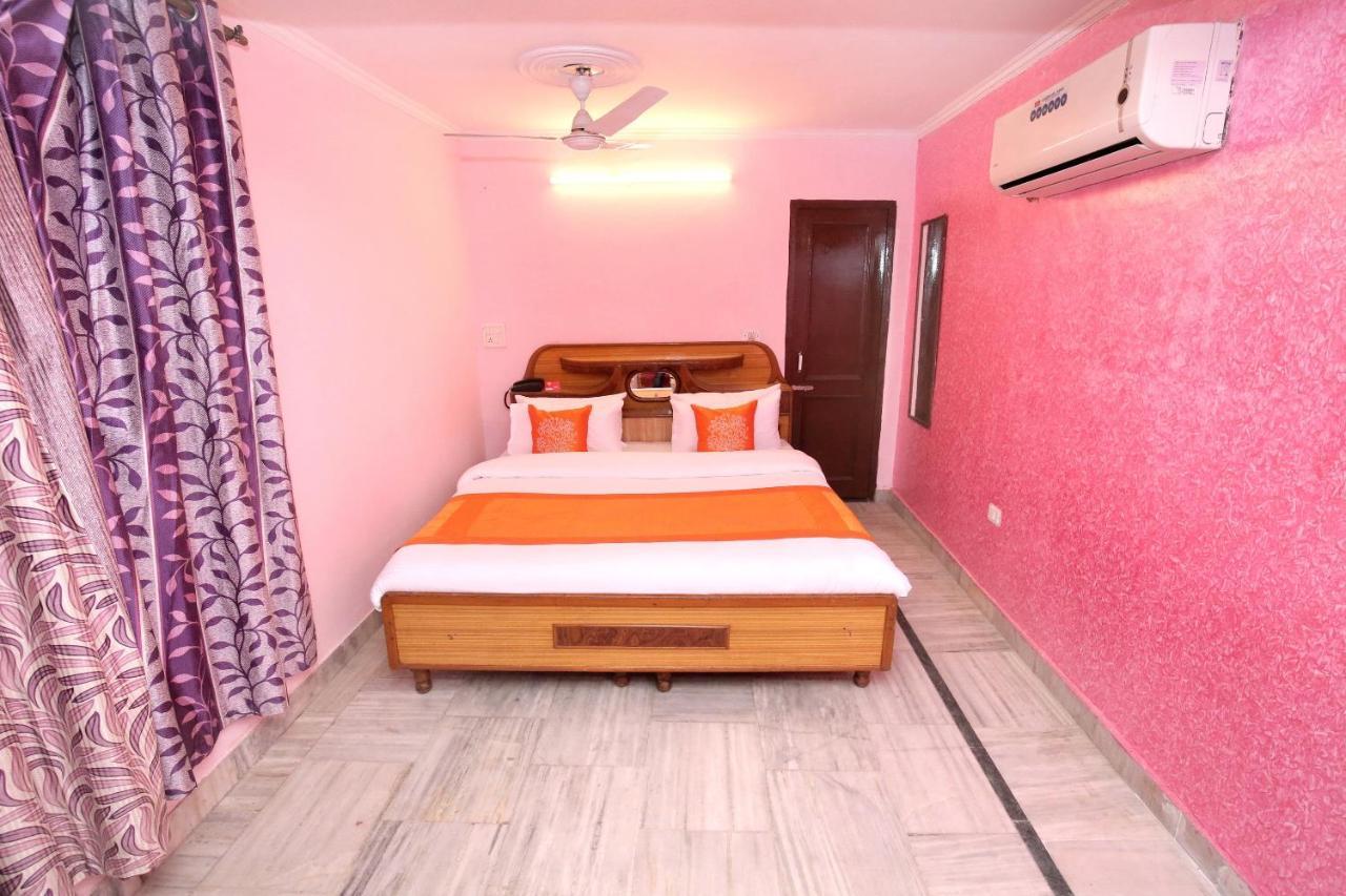 Super Hotel O Rajesh Palace Chandīgarh Eksteriør billede
