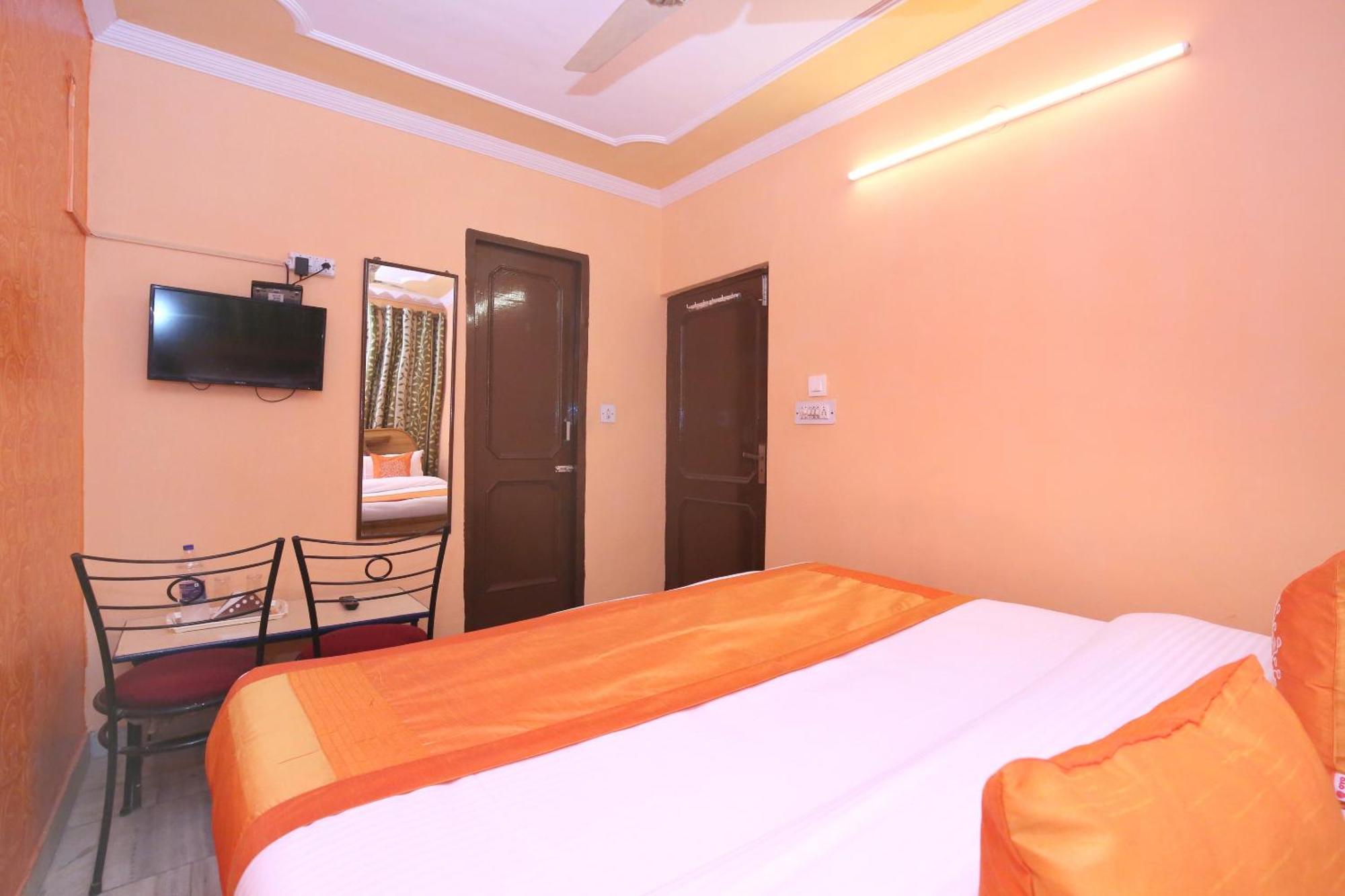 Super Hotel O Rajesh Palace Chandīgarh Eksteriør billede
